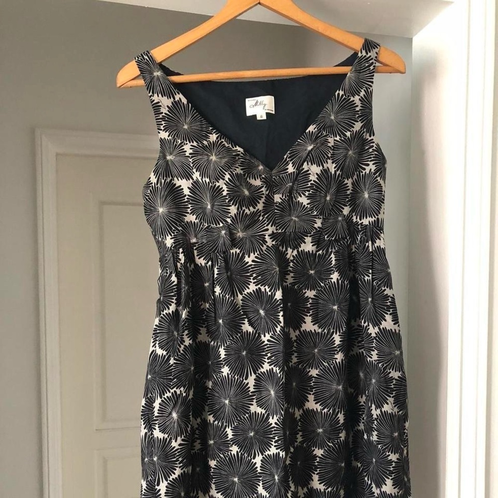 Milly of New York Black Sleeveless V-Neck Midi Dress